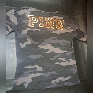 Camo longsleeved Pink shirt